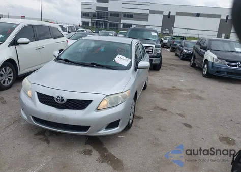 2010 Toyota Corolla Le z USA, uszkodzony, nr VIN JTDBU4EE0A9121570